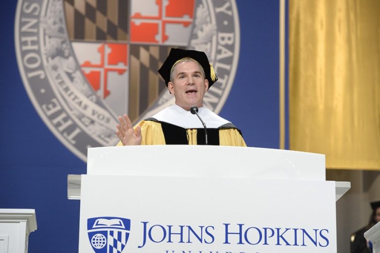 Photo of Frank Bruni, 2017 Commencement Speaker